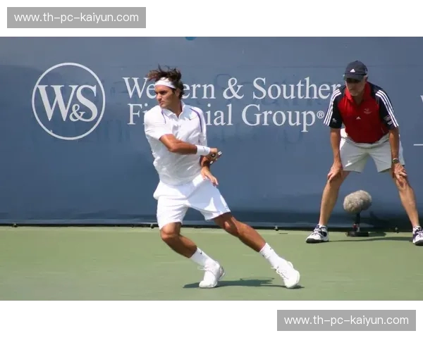 优雅与重炮的交响诗：费德勒vs波特罗，定义了一个时代的温柔与刚烈